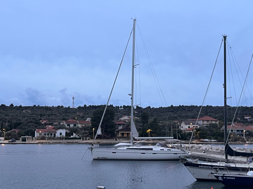 Visit Dvrenik Veli: A Quaint Retreat Away from Tourism